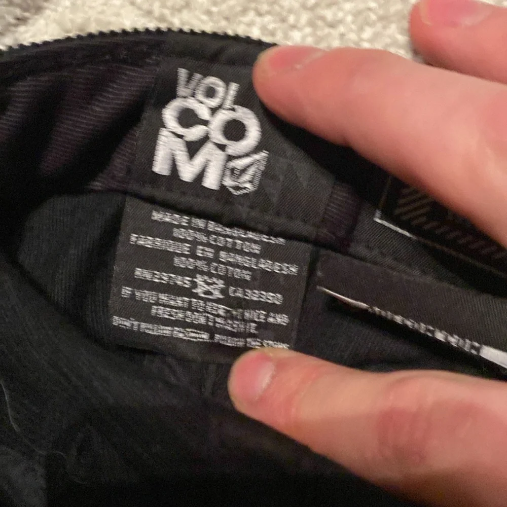 CLASSIC RARE VOLCOM HAT ORIGINAL - Picture 4 of 5